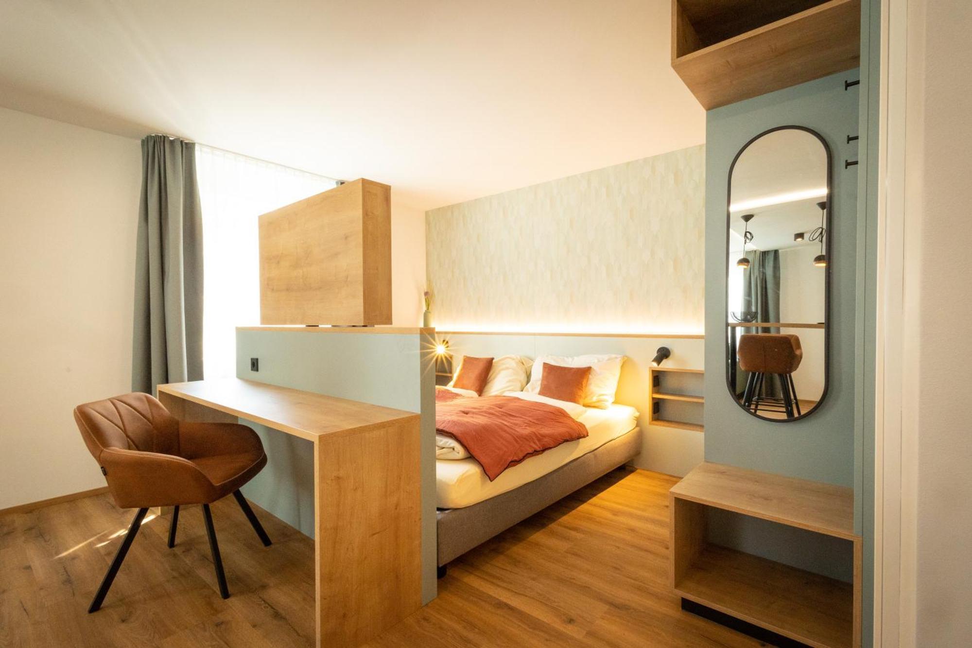 Hotel Zum Loewen ไวเซนฮอร์น ภายนอก รูปภาพ
